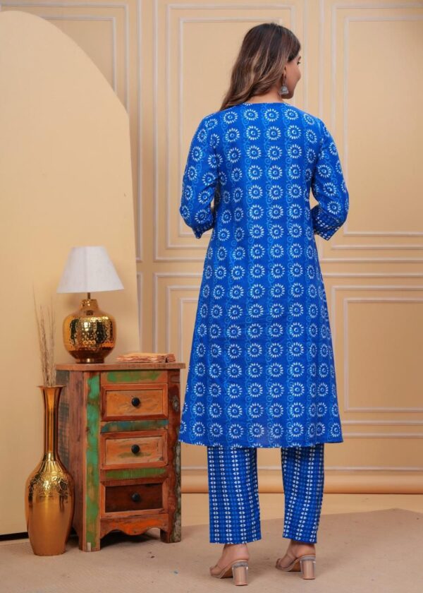 Beautiful Indigo Print Kurti with matching pant and dupatta set - Image 3