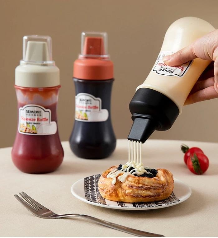 5 Hole Squeeze Sauce Bottle (280ML)